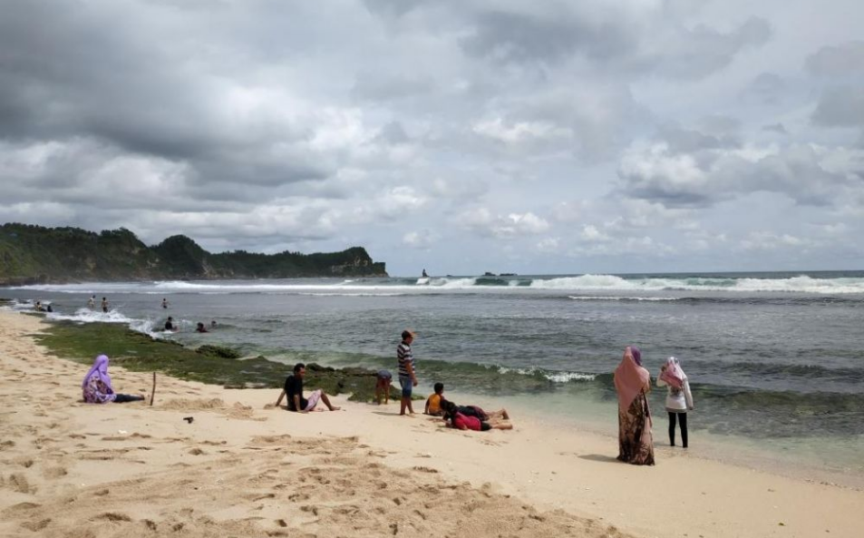 Pantai Nampu: Permata Tersembunyi di Pesisir Selatan Wonogiri