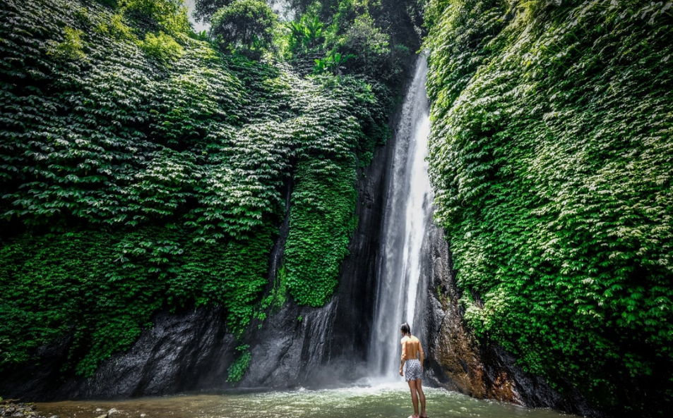 Air Terjun Munduk: Keindahan Alam Tersembunyi di Bali Utara