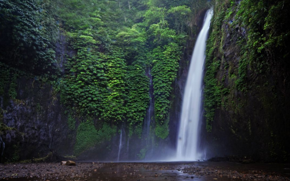 Pesona Air Terjun Munduk: Menikmati Surga Tersembunyi di Bali